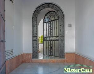 Casa en Santiago - Coronacin. Exclusiva casa con patio en el centro con muchas posibilidades