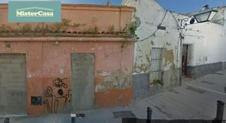Terreny residencial a Madre de Dios. Exclusiva parcela con construccion en centro jerez
