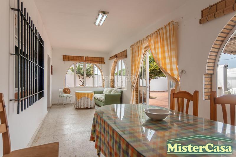Foto 17abd875-2f60-4900-8fc7-1515eba28747. Haus mit parking in Aguadulce - Almadraba - Punta Candor Rota