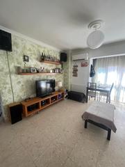 Appartement à Plaza de Toros. Ocasion! la constancia 2 fase, 3 dormitorios, 1 baño, bien orien