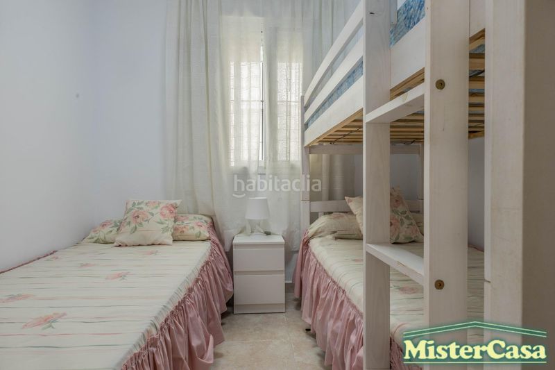 Foto 96f66e7f-5778-45b0-a70f-eba2d9e8b747. Pis amb aparcament a Playa de la Regla Chipiona