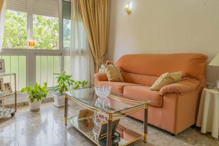 Flat in La Plata. Exclusiva zona norte piso con 3 dormitorios y 1 baño. reformado.