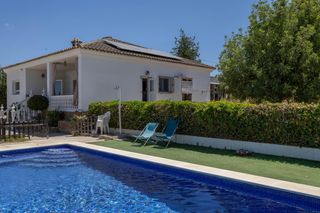 Wohngrundstück in Santiago - Coronación. Exclusiva! finca autosostenible con vivienda, piscina y más de u