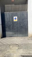 Aparcament cotxe en Bellavista. Se vende plaza de garaje grande 23 m2 frente a viamed