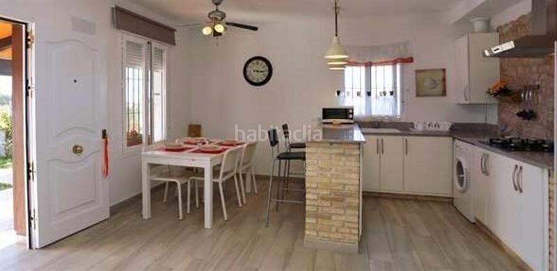 Foto 3c8dc9b3-fa18-4c96-8791-d90e41c89f81. Chalet mit parking in Zahora Barbate