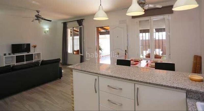 Foto d51bdcdf-14e7-4cf6-983a-08e0f63ac440. Chalet mit parking in Zahora Barbate