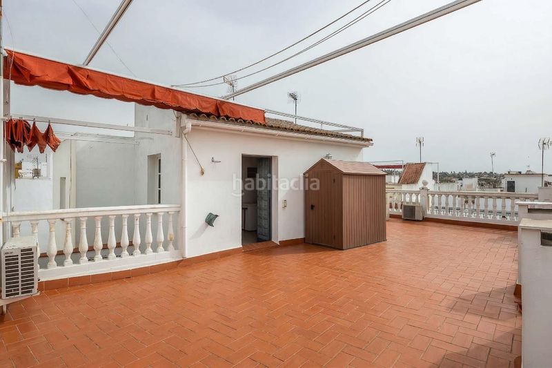 Foto f036e088-2bc3-4333-ad45-1d0bfa6639e9. Casa a Bellavista Sevilla