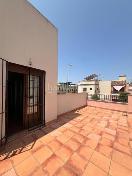 Foto 8dea3aa8-50ca-4711-9c37-e932da63c747. Casa aparellada a Nueva Alcalá Alcalá de Guadaira