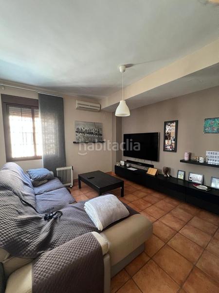 Foto d9720792-c43e-42ea-b5a0-f5ac5fddca30. Casa aparellada a Nueva Alcalá Alcalá de Guadaira