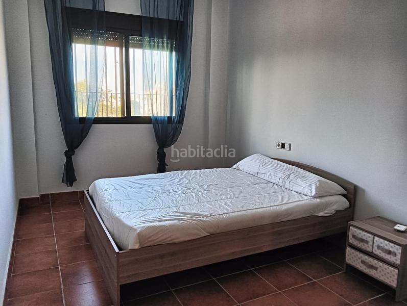 Foto 077aa5f6-7fdb-44fb-a7fe-065a39777a15. Rent semi detached house in Mairena del Alcor