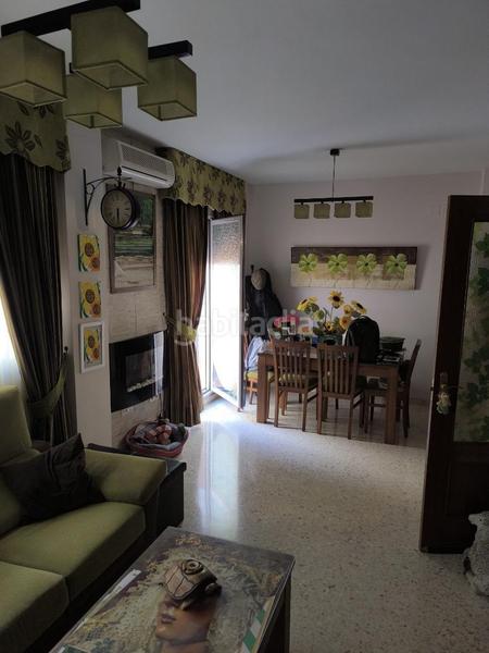 Foto 645ee5e1-625d-467c-8197-20da2d7d0ae0. Casa a schiera in Torre de la Reina Guillena