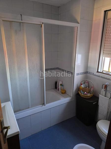 Foto f1868836-980b-4090-9e23-a77efdeee481. Casa a schiera in Torre de la Reina Guillena
