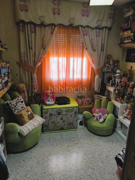 Foto f9ce8d4c-3edb-4720-9add-446e549f42be. Casa a schiera in Torre de la Reina Guillena