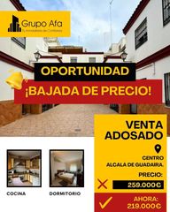 Semi detached house in Centro. Casa en pleno centro