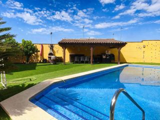Doppelhaus in Oromana. Chalet en terreno de 464mt
