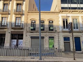 Edificio  Calle ayala