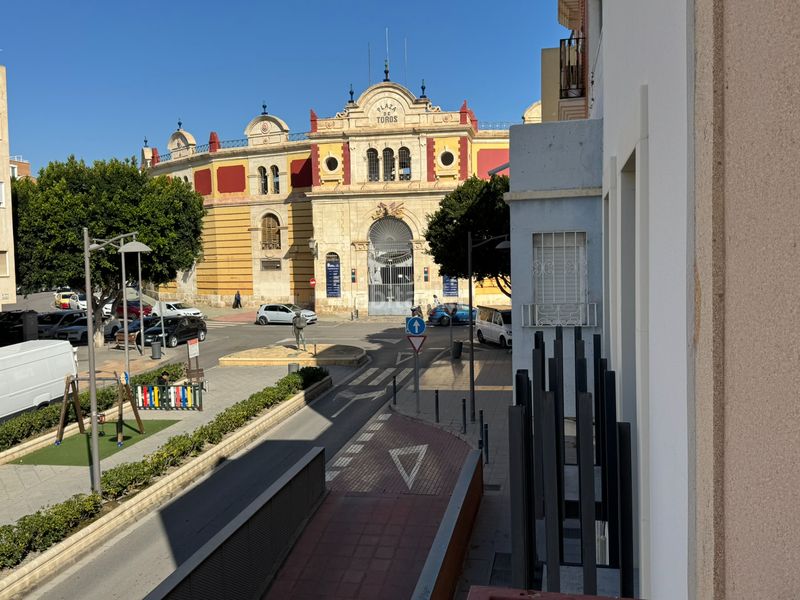 Foto 6386c15f-cddf-4680-b437-6f47ae2cb588. Casa a Plaza de Toros - Santa Rita Almería
