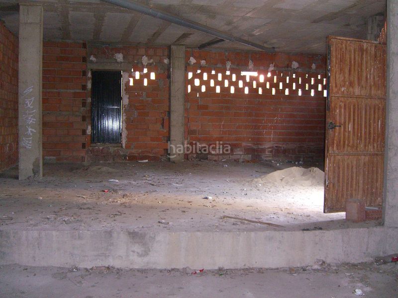 Foto 751c8893-42c6-48de-93fb-915234322c58. Lloguer local comercial a Plaza de Toros - Santa Rita Almería