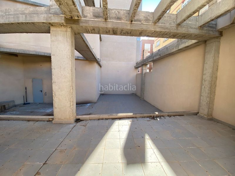Foto ec134df6-cc09-4167-b5e9-b969871bd050. Lloguer local comercial a Plaza de Toros - Santa Rita Almería