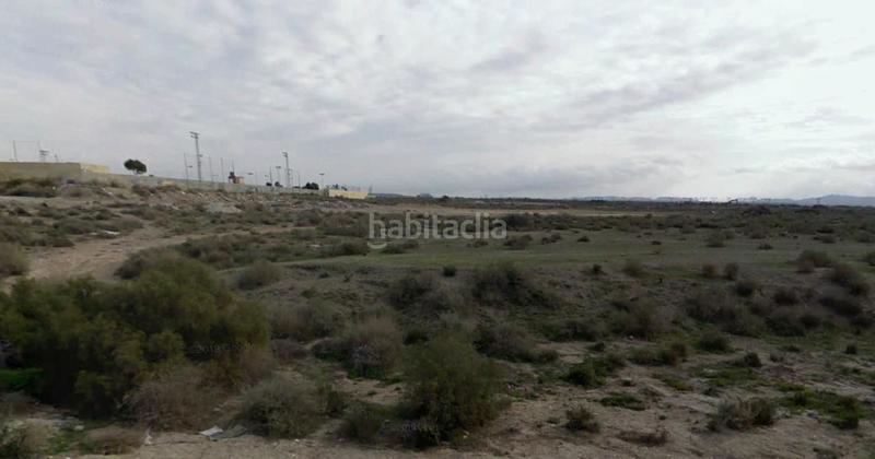 Foto 7cecdef0-7979-43e3-a267-d0f9b81f0751. Finca rústica a El Alquián Almería