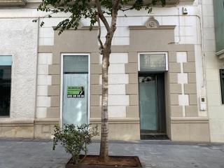 Location Local commercial  Calle reyes católicos. Local en alquiler o venta (c\ reyes catolicos)