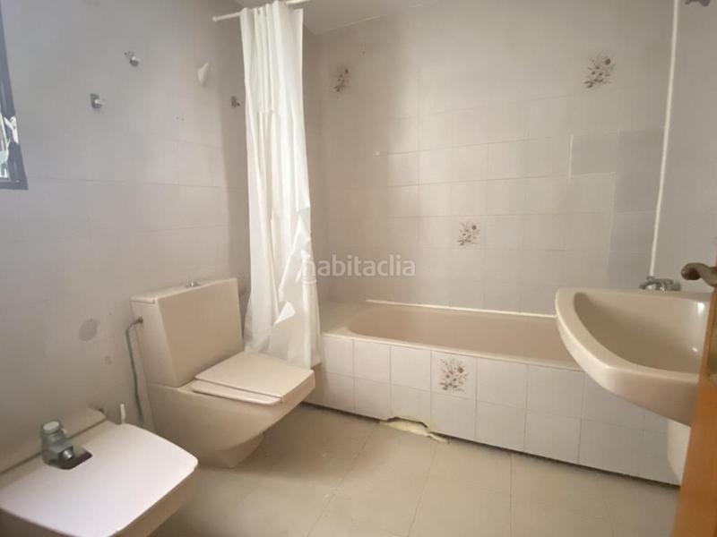 Foto 3159e9b5-a479-416b-a5d1-cd153593d0d1. Piso  en venta (c\ general segura) en Centro Almería