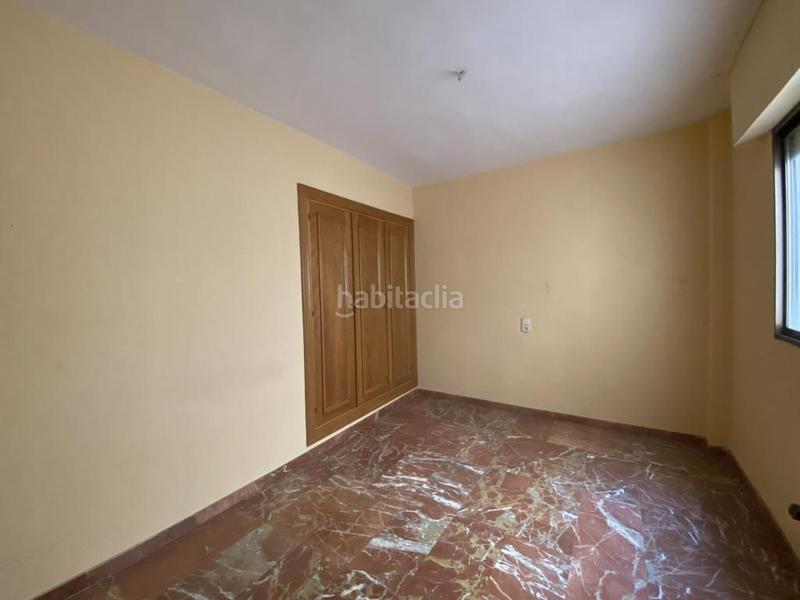 Foto a4fb58c0-d723-4238-a941-08c0a4aaf851. Piso  en venta (c\ general segura) en Centro Almería