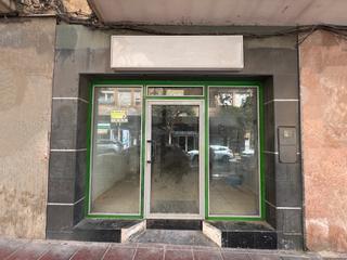 Local Comercial en Calle Altamira