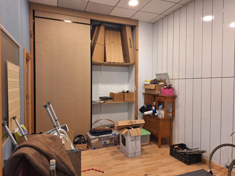 Foto 800b8c18-d898-456f-b245-a8bf46fcd15d. Alquiler local comercial local comecial en venta ó alquiler (c\ granada) en Almería