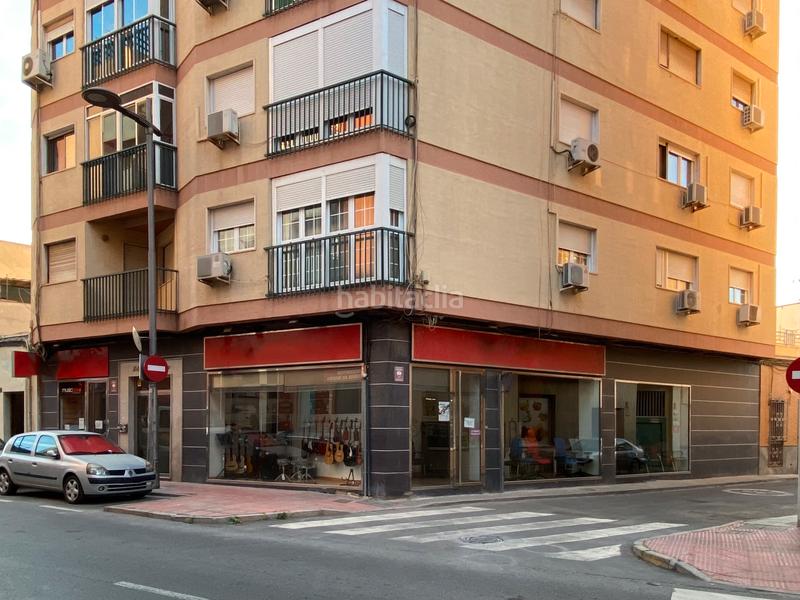 Foto 84525fda-8160-4549-aded-4c597e944a8d. Lloguer local comercial a Barrio Alto - San Félix Almería