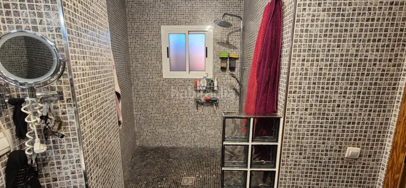 Foto 0c78aa44-17d6-480d-b68f-d58fa0f8da09. Àtic amb xemeneia aparcament a Los Molinos - Villa Blanca Almería