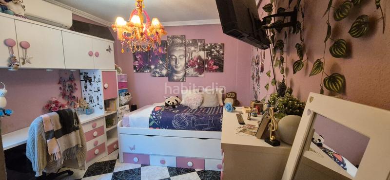 Foto 6012d2dc-0dd8-4bf2-a5f9-978ecd10ccf7. Àtic amb xemeneia aparcament a Los Molinos - Villa Blanca Almería