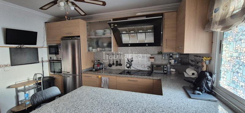 Foto dd30c928-eaca-483c-82eb-e3e845a0e274. Àtic amb xemeneia aparcament a Los Molinos - Villa Blanca Almería