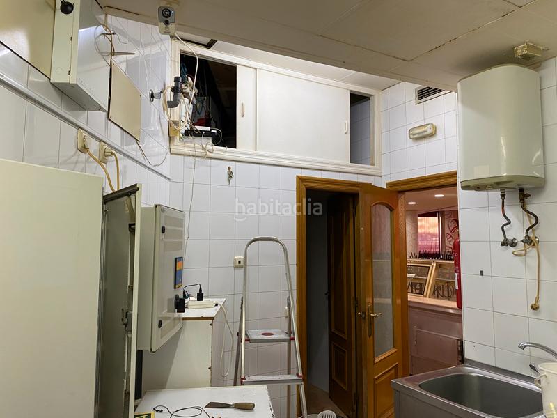 Foto 318723e4-6872-4939-9c3f-a160cef10fee. Alquiler local comercial  en venta o alquiler (avd. mediterraneo) en Almería