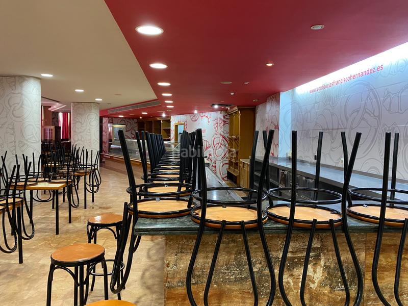 Foto f658a1cd-3470-42aa-9670-ac63c01552a4. Rent business premise in San Luis Almería