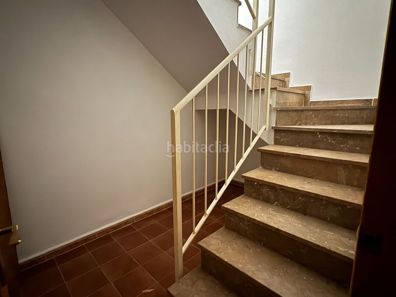 Foto ecbe79b9-8611-4373-9f96-fcffd7d9728a. Casa aparellada a Retamar Almería