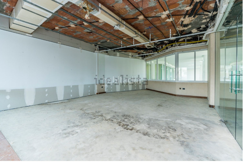 Foto 6497f3d8-3b94-4ef1-9e7b-ac9abad7b907. Local comercial en Castillo Sohail - Myramar Fuengirola