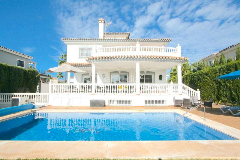 Foto 78d29de0-8172-4b99-b083-304201c81bda. Chalet en El Faro de Calaburra - Chaparral Mijas