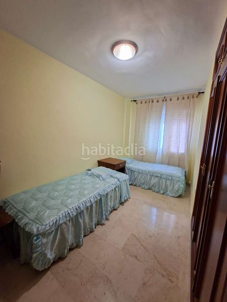 Foto 90df5e7a-5eb6-47e3-bb1b-b7c8b45f5420. Piso en n/a 21 en Centro ciudad Fuengirola