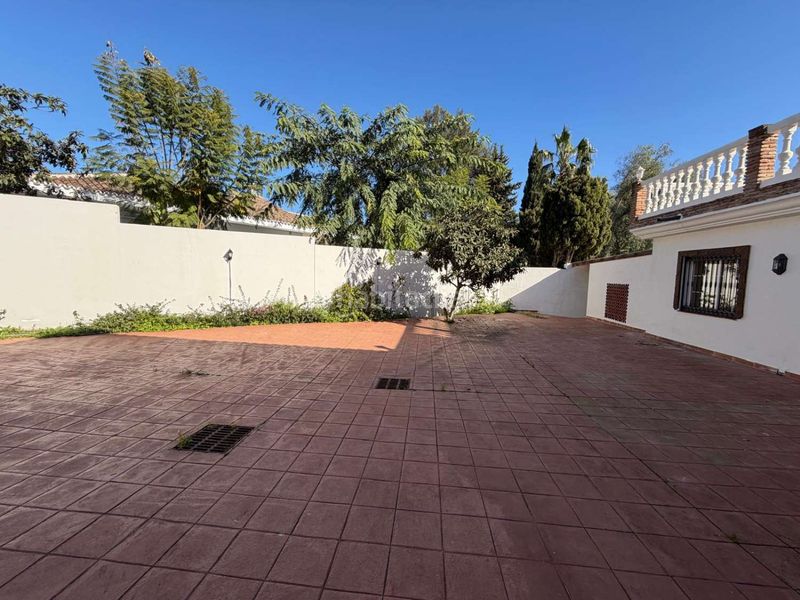 Foto 185a0afd-ff98-4b74-9ac1-e385d39d299a. Chalet en Las Brisas Marbella