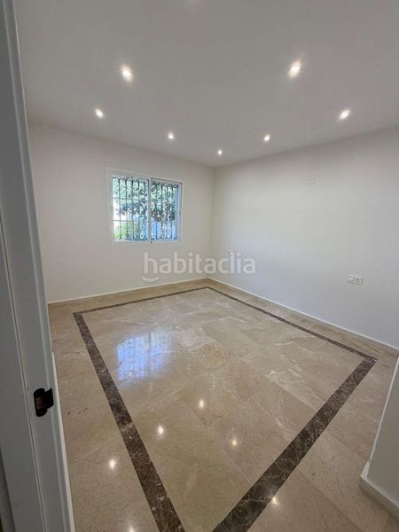 Foto 6460f5e3-62bf-4556-b32b-bf58ab2dc9b7. Xalet amb aparcament piscina a Las Brisas Marbella