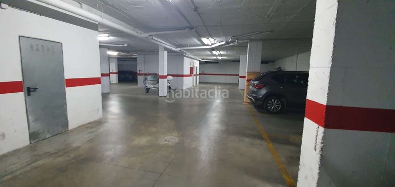 Foto 5558910a-c06d-44a6-8e0e-4a0967043d61. Erdgeschoss mit pool in Centro Mijas