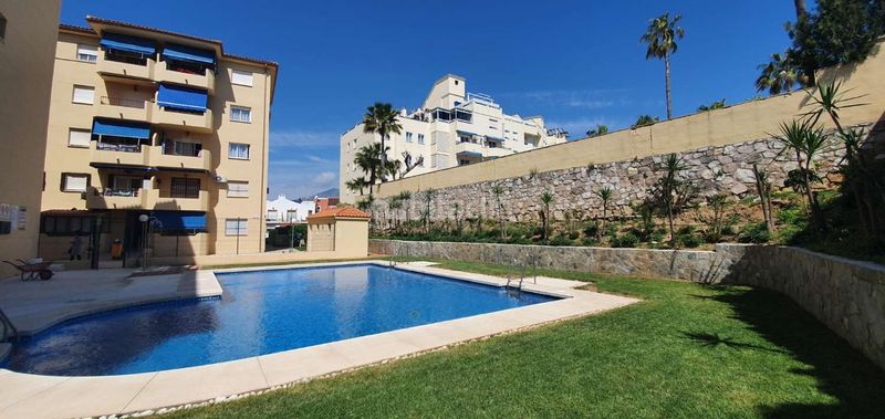 Foto 606f21d5-b198-4880-8d37-2002b44e6f36. Erdgeschoss mit pool in Centro Mijas