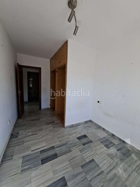 Foto 5f415e30-d02e-4e1e-a0ba-ea7f8ff7891d. Appartamento in n/a 4 in Guadalmar Málaga