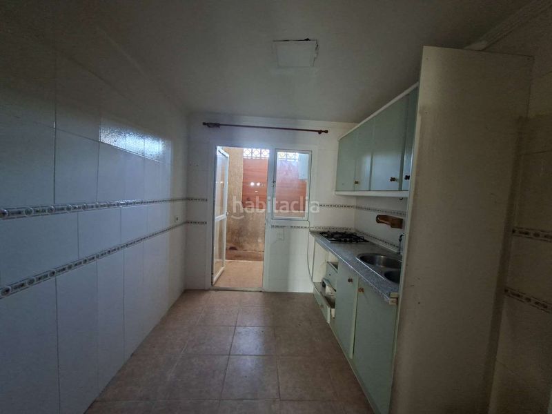 Foto a7c01b19-b478-48bc-90e0-c86f03ae26aa. Appartamento in n/a 4 in Guadalmar Málaga