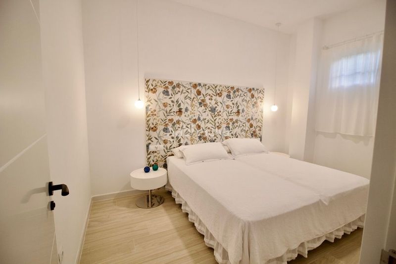 Foto 63d01e09-bcdf-41f0-a0a0-e2c22051dced. Planta baixa a La Carihuela - Los Nidos Torremolinos
