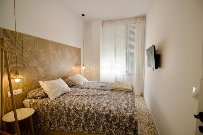 Foto b923d83c-e9bc-49ac-a4c0-597d0cc01603. Planta baixa a La Carihuela - Los Nidos Torremolinos