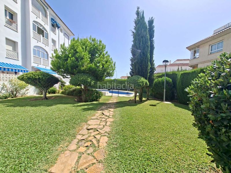 Foto aa9cca71-56a7-4b9d-9889-e9c8963fbd9f. Pis amb aparcament piscina a El Pinillo Torremolinos