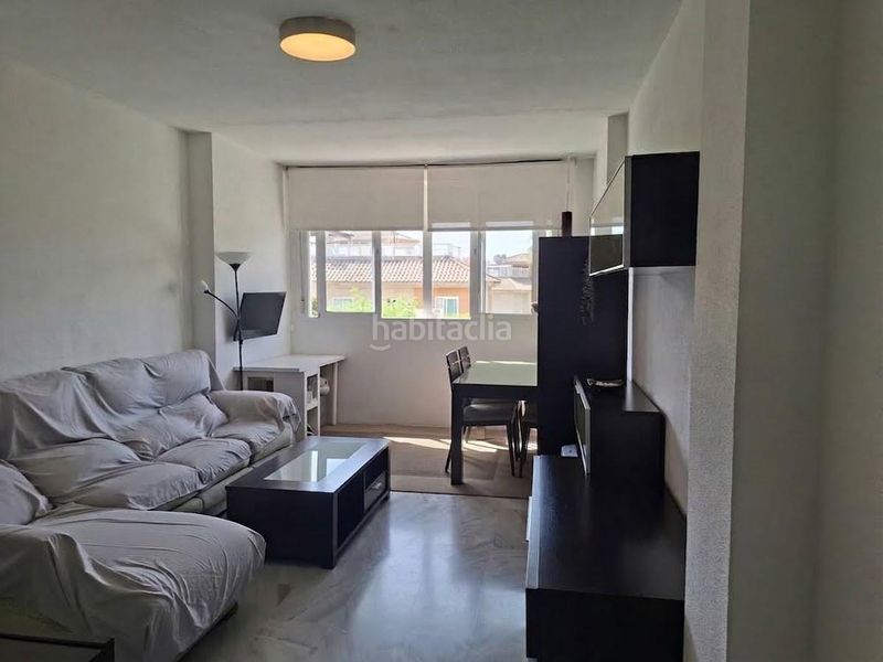 Foto f982c2ea-0234-49a7-a5b2-c67b5d3e8bed. Pis amb aparcament piscina a El Pinillo Torremolinos