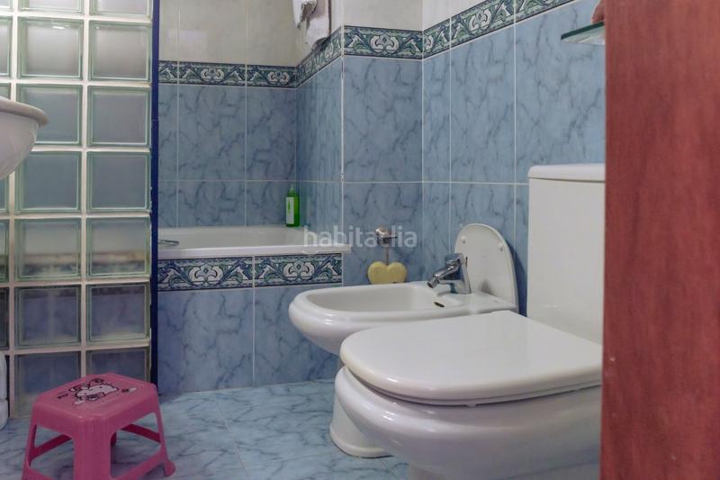 Foto 25427636-f475-47aa-bb44-4f01488b944a. Casa formidable casa de 4 dormitorios , buhardilla , 2 superbalcones, terraza, jardín y mucho más en Sant Climent de Llobregat